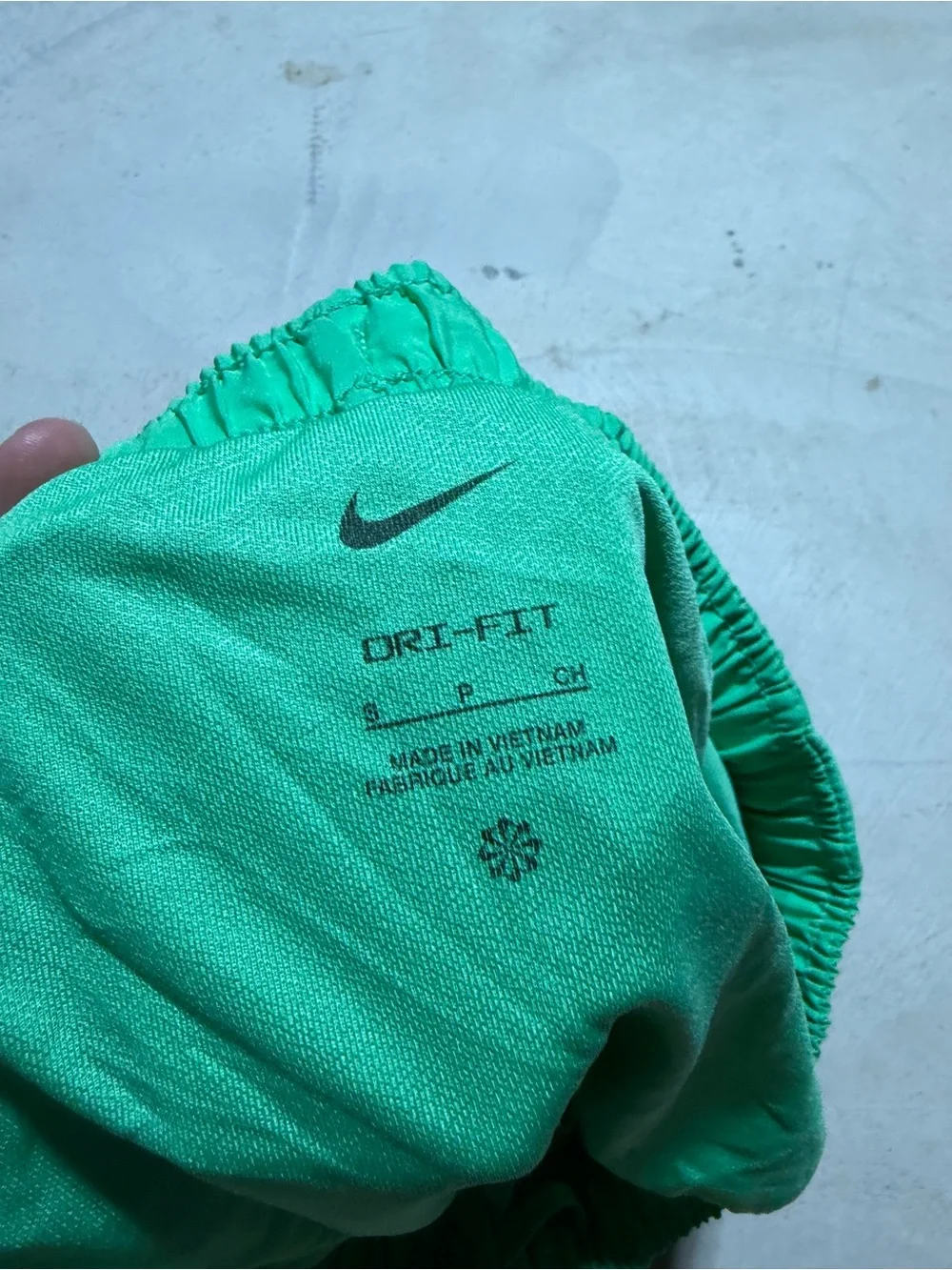 Nike Women's Bright Green Athletic Running Shorts small